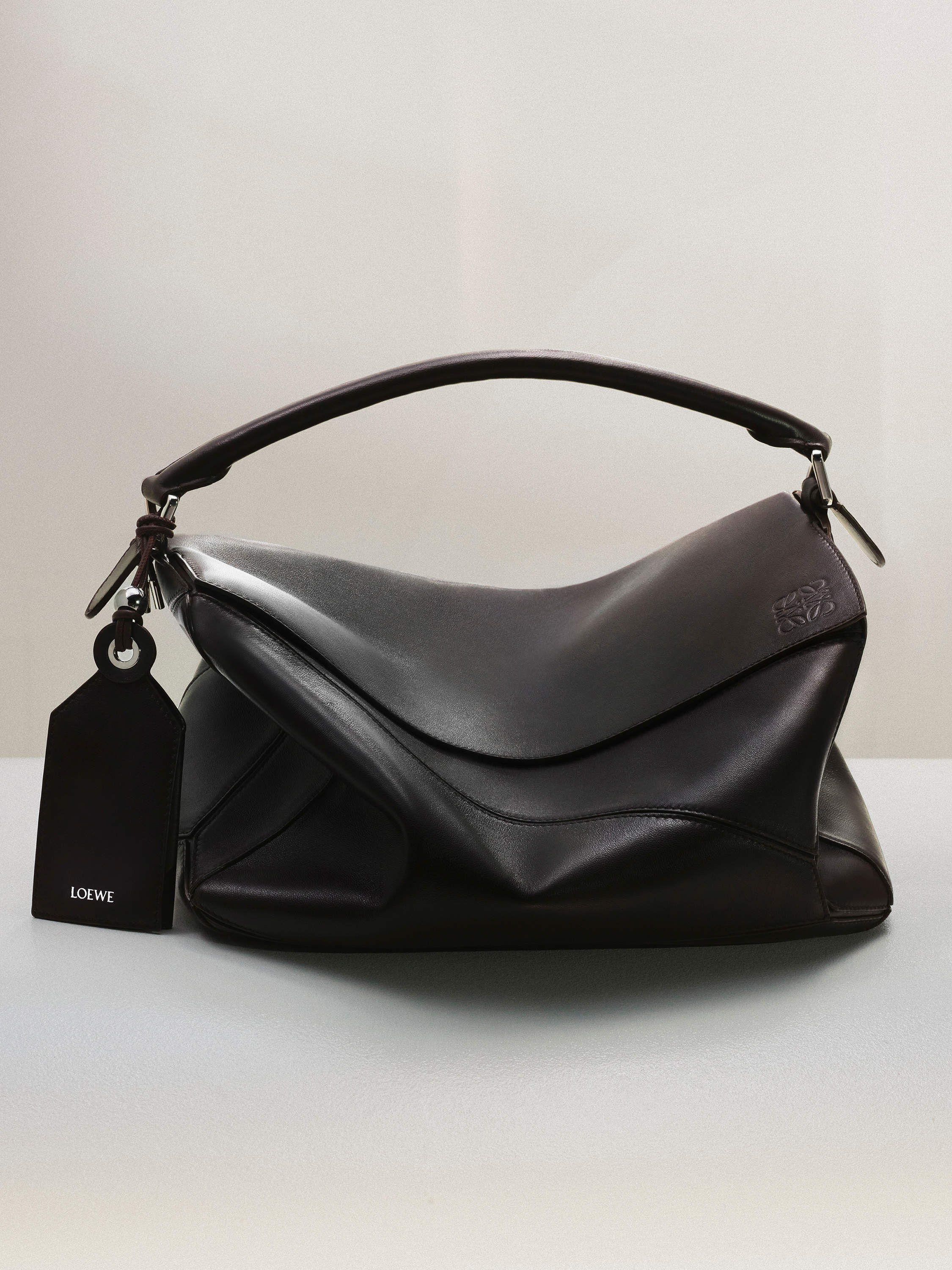 LOEWE♡新品2025アイスクリーム型チャーム LOEWE♡新品2025アイスクリーム型チャーム
